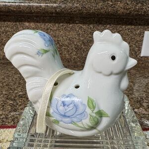 Hand Painted Chicken Potpourri Holder With Ribbon For Hanging